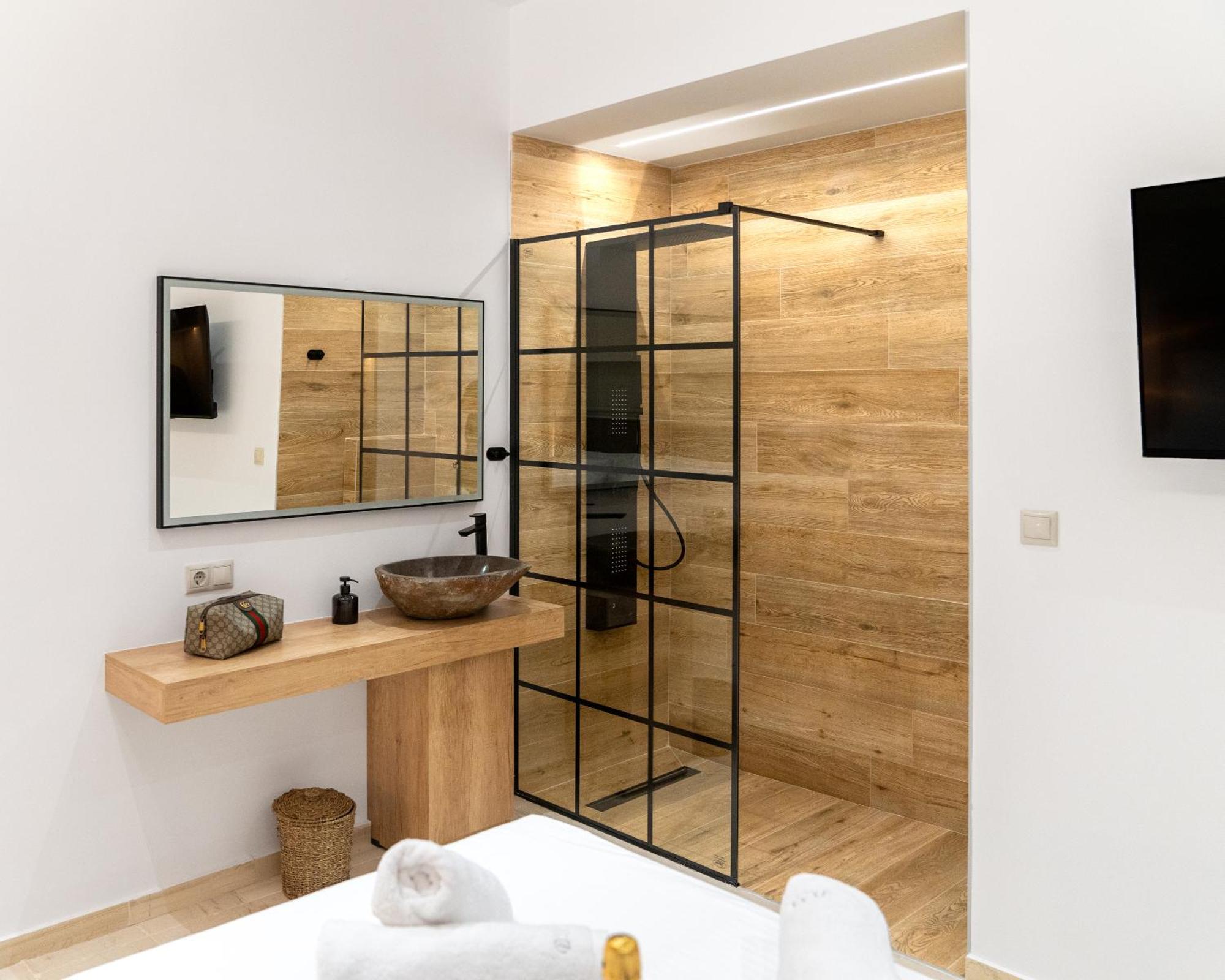 Luxury Suite In Downtown Ηράκλειο Κρήτης Εξωτερικό φωτογραφία